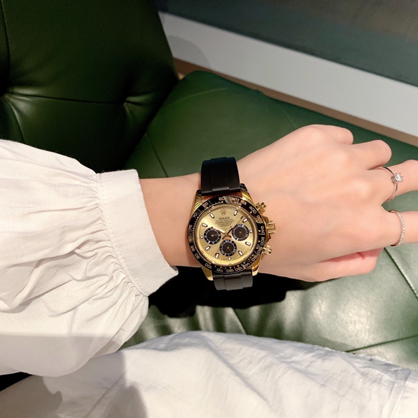 ブランド時計着用イメージ